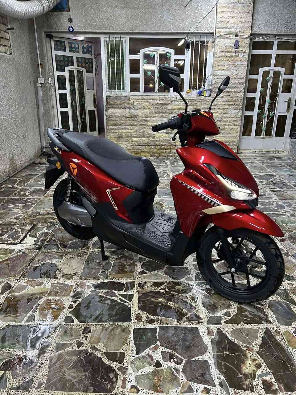 للبيع ياديا فيلكس ليثيوم مواصفات منزله جديده لوك ماشيه 1718 كيلو فقط مشتريه شهر ال 12 بالز2025 ضمانه سنتين السعر   1850000 بيه مجال بسيط وصله موجود من الشركه بسمي احولك بسمك بالشركه مكاني بغداد الجديده ***********
