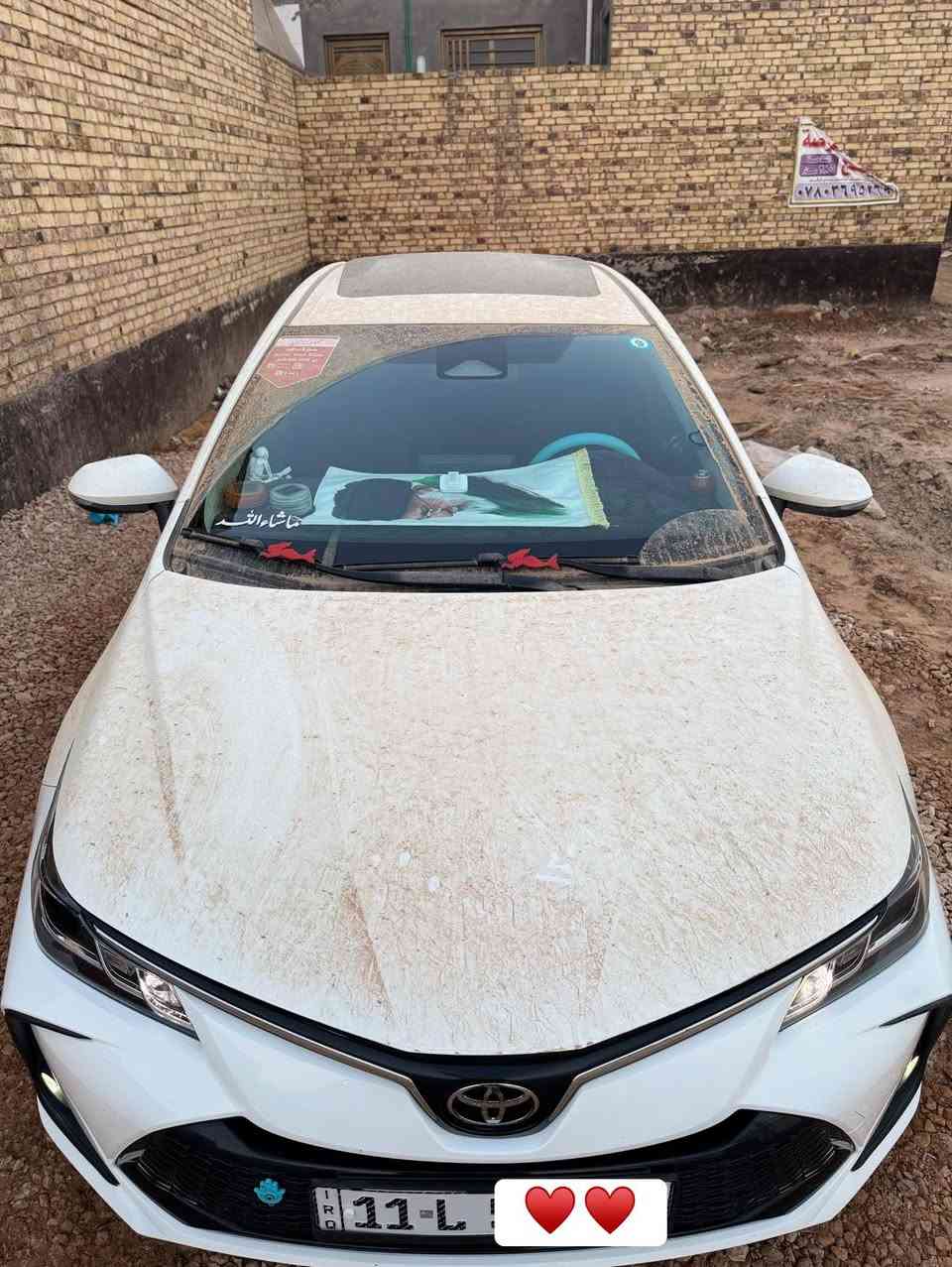 السلام عليكم
🚘 كورلا هايبرد 2025 

COROLLA 2025 🚘

📜 المواصفات 👇

🚘 خليجي 

🚘 17 الف كيلو متر

🚘 الموديل 2025

🚘 سعة المحرك 1,8L

🚘 مرتبط بناقل حركة أوتوماتيكي 

🚘 عدد AIR BAG 8

🚘 سلايد رووف

🚘 لايت زينون + LED

🚘 حجم الاطار 205/55R16 

🚘 ويل كب 16

🚘 مفتاح التشغيل بصمة

🚘 دشبول ديجيتال 

🚘 شاشة اصلية

🚘 كاميرا 

🚘 مثبت السرعة Cruise

🚘 تحديد المسار

🚘 المودات والأوامر الصوتية

🚘 فحص أنظمة السيارة 

🚘 حساسات ضغط اطارات 

🚘 تبريد شاشة

🚘 قطعتين تبريد

🚘 هاند بريك بصمة

🚘 نظام مانع الانزلاق 

🚘ا ISOFIX    ايزو فكس

🚘 اوتو هولد Auto Hold 

🚘 اشارة في المرايا الجانبية

🚘 مخرج منفذ الطاقة

🚘 ا  Bluetooth 

📍 العنوان الديوانية المركز

‼️ السيارة محجوزة للشركة وبظمانتي ‼️ 

💵 السعر 140 ورقة وبيها مجال بسيط.  

ـــــــــــــــــــــــــــــــــــــــــــــ

📳  *********** سيد علي:
