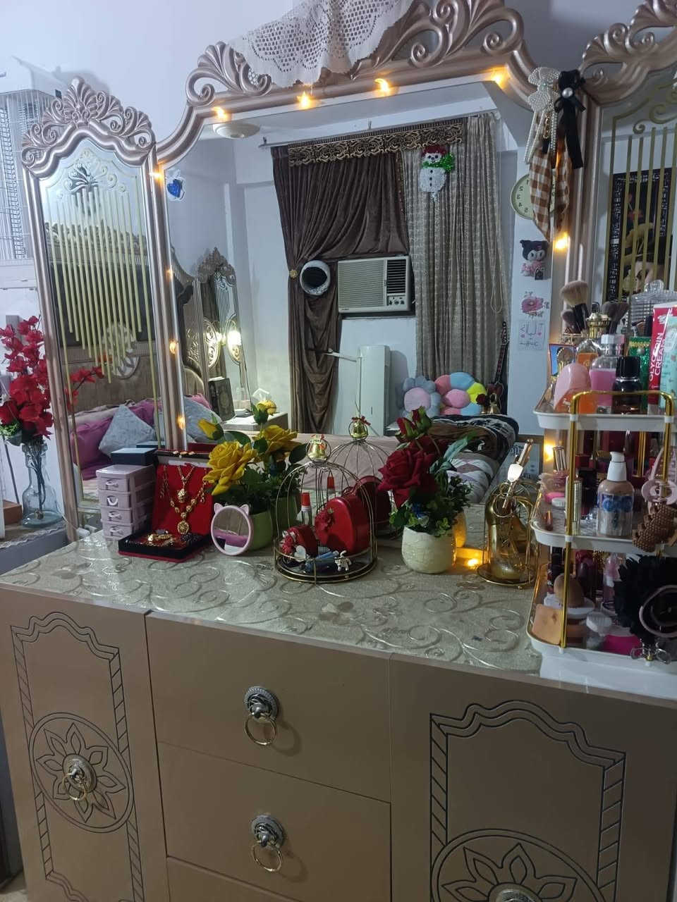 سلام عليكم غرفة ضخمة للبيع السعر مليون ونضيفة غرفة تسعه قطع


**إذا كنت صاحب هذا الإعلان وتريد حذفه لأي سبب، رجاءا أرسل رسالة إلى الدعم الفني**