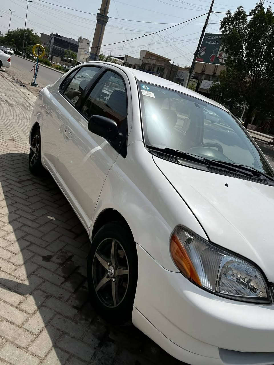 تيوتا ايكو 2001
مكينة 1500
كير عادي
صدر جديد امامي خلفي 
كهربائياته كله شغاله

لايتات جدد 
بكلايتات جدد
دوشمه جديدة
شاشه اندرويد

بيه ضربه جنطه ومعمره
رقم بغداد انكليزي بسمي شرط التحويل 
نقص فقط تبريد 

سيارة جاهزه
سعر 35بيه مجال بسيط 

مكاني بغداد حي الجهاد 
للاستفسار (‏‪***********‬‏)
