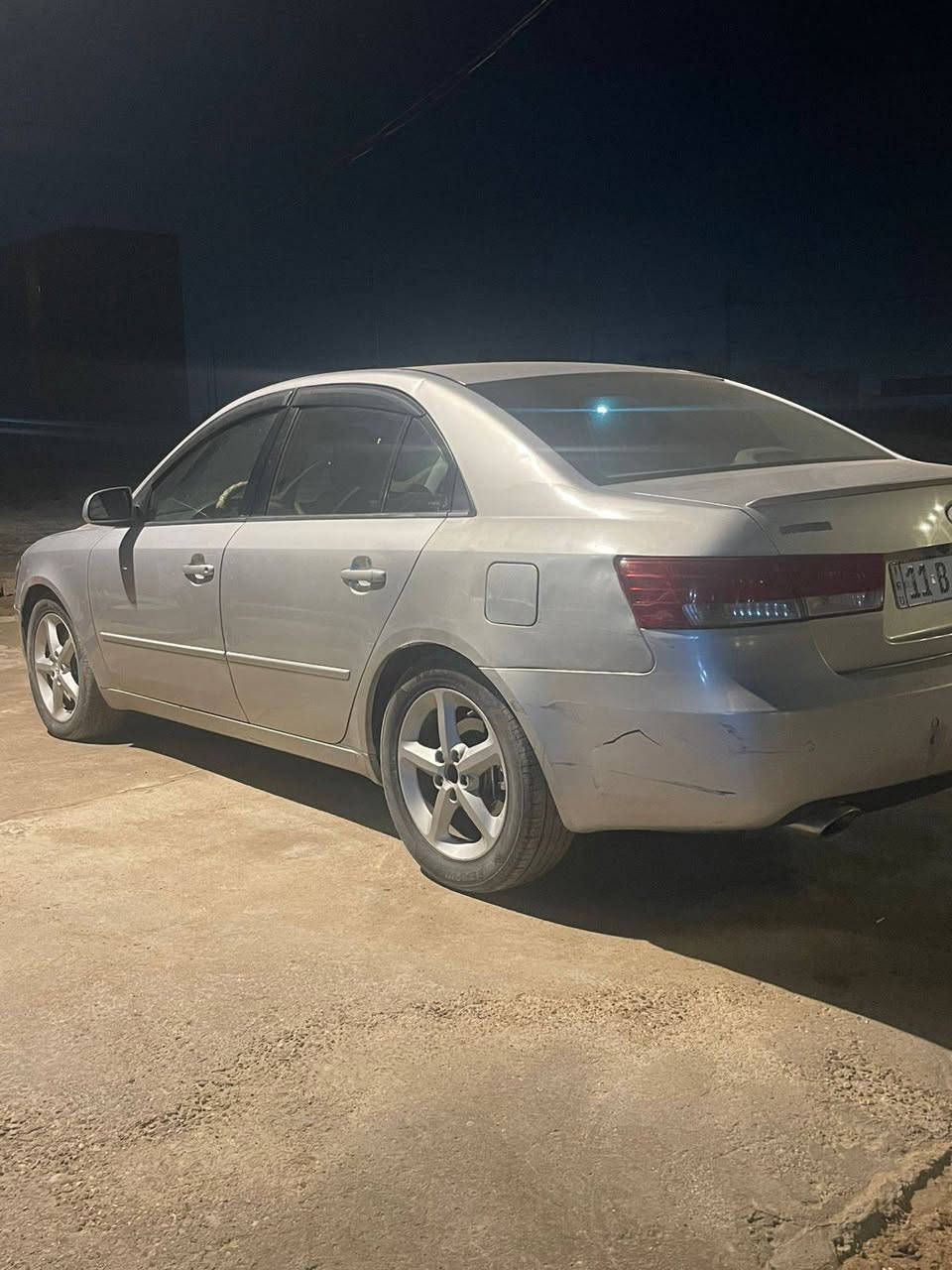 سيارة سوناتا 2007 بيه قطعتان صبغ فقط كما موضع في السونار محرك 6 سلندر السعر 105 وبيه مجال للطيبين ‏‪***********‬‏ رقم صاحي السيارة للبيع او المراوس بسيارة راس الثور
