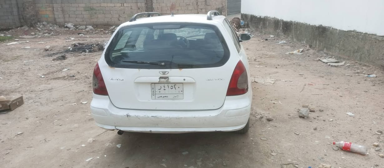 اسلام عليكم سياره للبيع سعر 23 ورقه وبيهه مجال رقم الهاتف ***********
