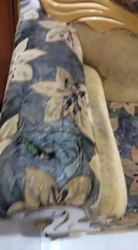 السلام عليكم تخم للبيع انجاره 10مقد السعر 250 وبي مجال العنوان بابل طهمازيه قرب مركز الشرطه وعندي توصيل 
***********
