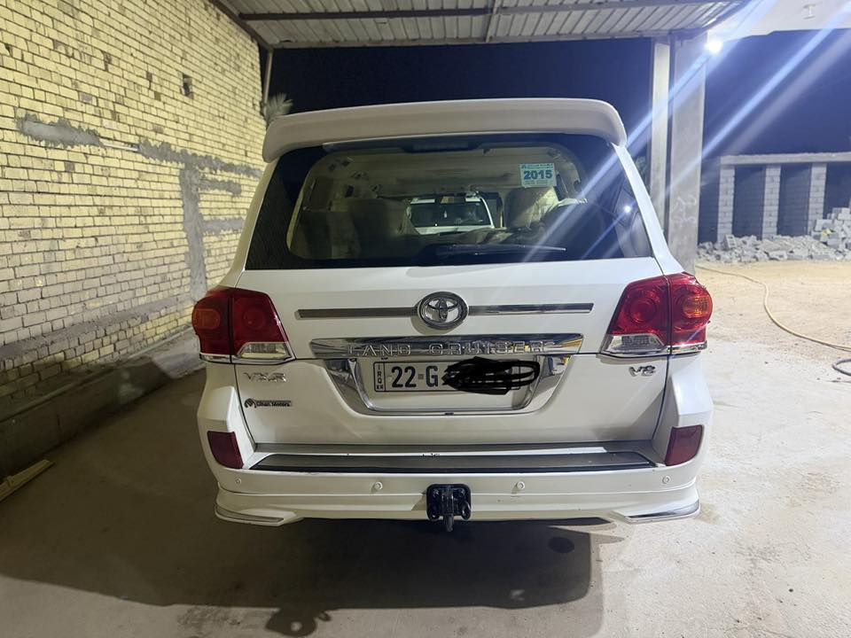 سلام عليكم
لاندكروزر للبيع مديل 2015 
مواصفات لگزز
دگم خزن 
كشنات تدفئة وتبريد 
استيرن كهرباء 
رقم أربيل السنوية  لل ٢٠٣١
تحويل ثاني يوم 
للاستفسار التواصل عل الرقم ***********
البصرة قضاء المدينة
