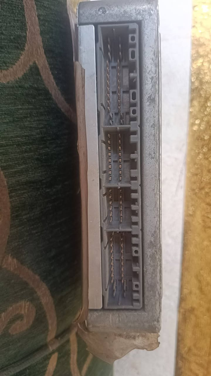 عقل مال بطه ديكو اثنين ونص جديد ما مشدود ولا مفحوص عليه سياره مال قصه جديد العنوان البصره السعر 125 وبي مجال وبالخدمه ***********
