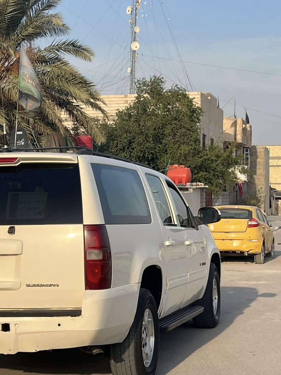 سلام عليكم شفر ليت (ادوات ادوات) موديل٢٠١٢ سياره مصبوغه ابيض مصفر كفاله مكينه كير اكسل تبريد حداده كهربائيات كله شغاله شاشه مضخم صوت دوشمه سياره جاهزه برغي مانقصه مكفوله من كص مكفوله من ضربه قويه مكاني بصره زبير سعره ٦٥ وبيه مجال ***********
