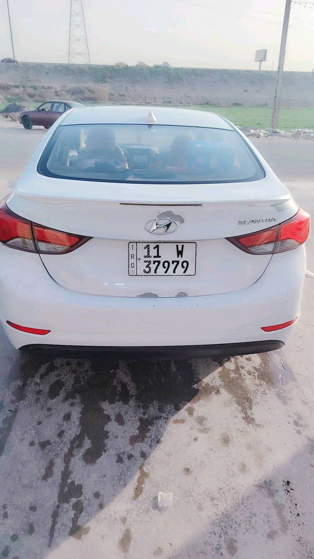 السلام عليكم لنتره خليجية بيها قطعه وحده تبديل فقط سعر السياره 115 وبيها ورقه حك الجية 