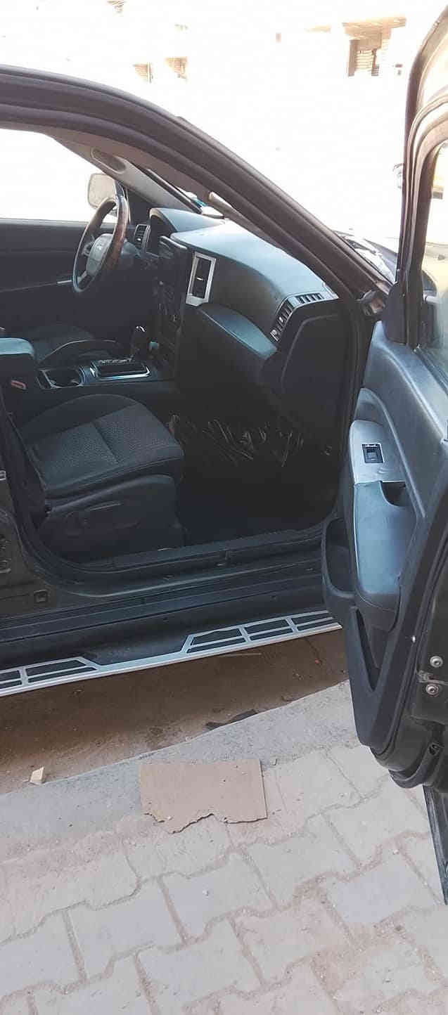 السلام عليكم
جيب لاريدو 2008 للبيع او المراوس حسب القناعه 
كير ومكينه خير من الله
صدر امامي
صدر خلفي جديد
تدفئه شغاله
 تبريد ثلج
باتري جديد
فيت بم +قاعده جدد اصليات
ودواخل السياره نظيفه
3 قطع صبغ بلخارج مو هنا بنيد وجاملغات ثنين
مكانها بغداد 
السياره رقم الماني 
سعر 75 وبيها مجال 
مكلف بالنشر للاستفسار الاتصال على صاحبها
*********** بغداد
