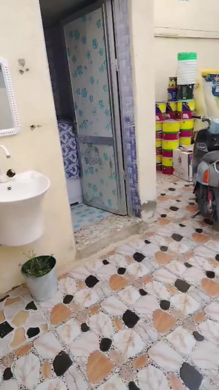 يالله
مشتمل 100 متر البيع حي الحكيم شارع بيت خليفه قريب شارع يبعد عن شارع 50متر قرب مجمع الصادق بناه بلوك سقف صب سعر29بي مجال ستفسار ***********
