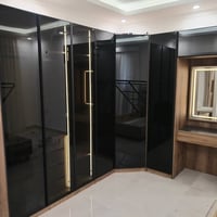 نجاره عامة للديكورات والمطابخ التركي والايطالي ومتفرغ للعمل وهذه شغلي ...