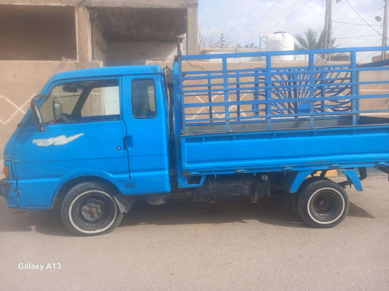 السلام عليكم كية بنكو موديل ٩٦ سنوية للسبعة وعشرين السيارة ب اسمي كير و محرك و اكسل مكفولات عنوان ديالى خان بني سعد للتواصل ***********
