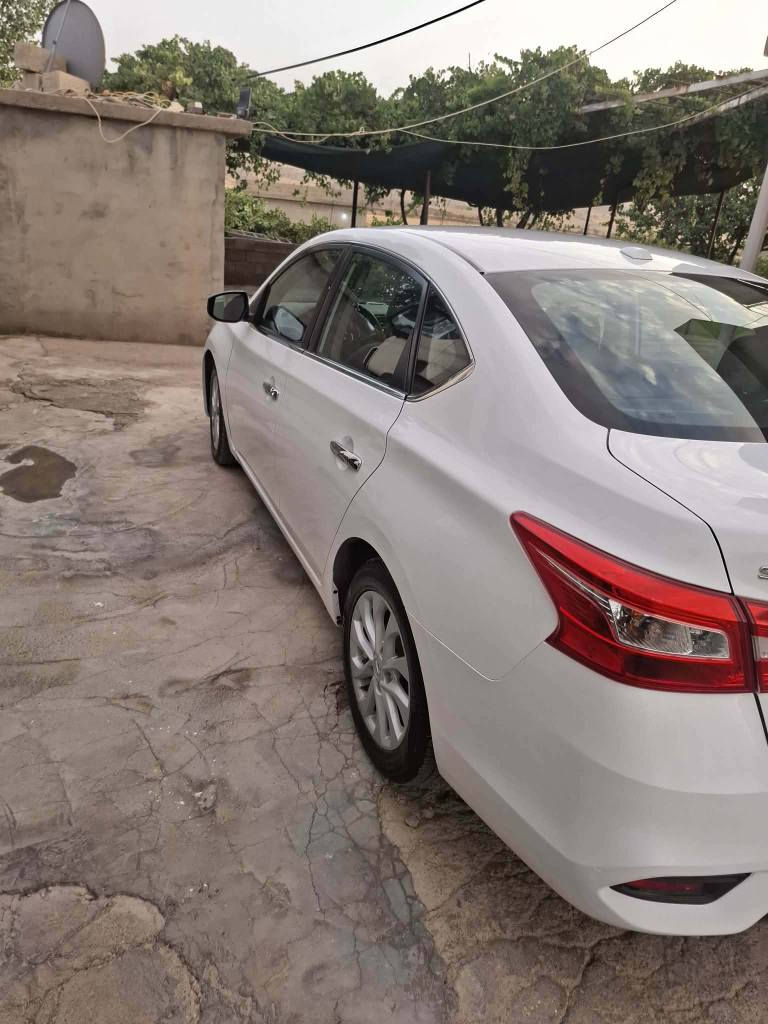 nissan sentra2019sv 
بي سبوغ كليلن تايتل 94 مايل رويشتوة 
گير مةكينة بةشةرت دعامي بو دعامي بةشةرت فول مواسةفات بي سلايت 
رادار .ئيكو .سبؤرت 
سعري 125 مةجال
*********** واتس اب أربيل, العراق
