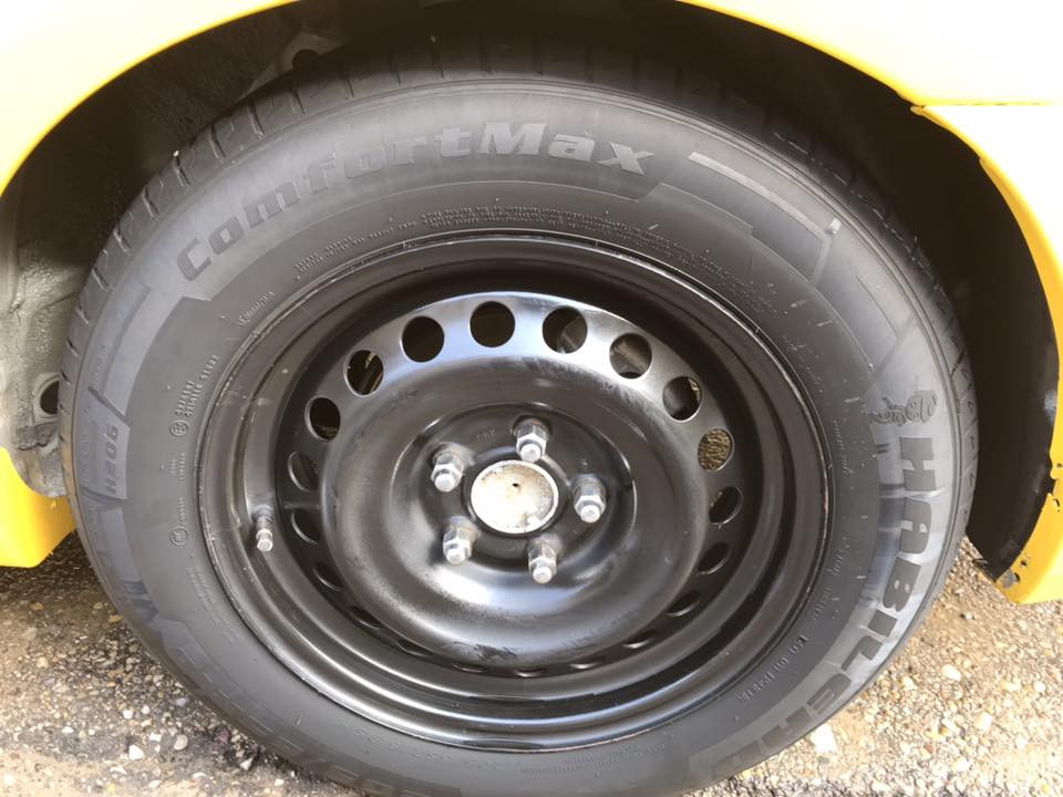 سلام عليكم تخم ويل مع التايرات حجم ١٦ ينشد على اوبتما سوناتا تخم جديد لا عواج ولا بلص تايرات انتاج ٢٥ قبل ٤ اشهر شادهن بس التايرات ماخذهن ٢٦٥ الف ابيع كاملات السعر 240 مكان واسط مركز المدينه ***********
