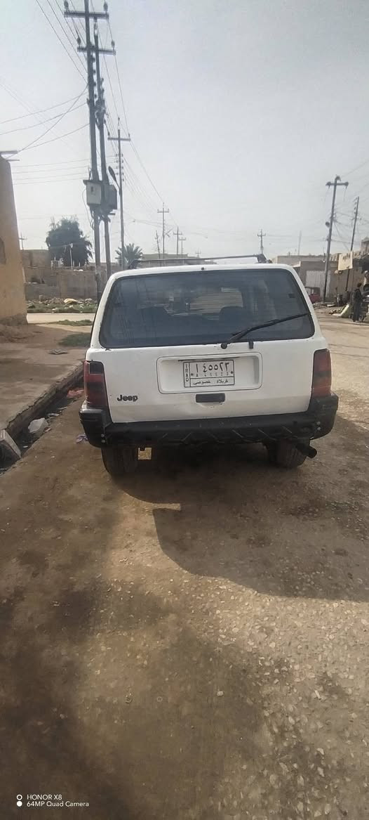 السلام عليكم سياره جيب شيروكي
موديل 95 سياره جاهزه حداديه جديده تخم دبلات جديد

 لويات تخم جديد. صاحب سياره من سماوه وكاله عامه

 بيها محرك تي فيدي جديد توني شاده ضفيره جديد

مكاني ناصريه رفاعي . ***********

السعر  45 وبيها مجال الشراري
