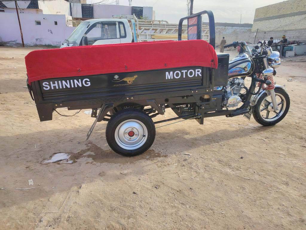 سلام عليكم ستوته للبيع موديل 23 طالعه بال 26 المكان نجف بارقريه الغدير مقفوله كفاله عامه صار لها 15 يوم من الوكيل***********ه***********
