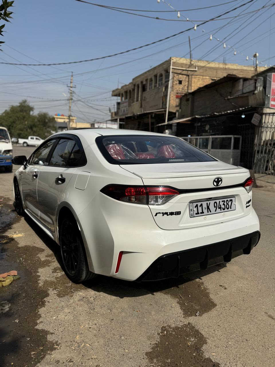 السلام عليكم 
كورلا S 2025 
ماشيه 12 الف
فول مواصفات 
كفاله عامه من الشخط
بلاك ادشن
داخل احمر بلادي
العنوان بغداد الدوره
***********
***********
