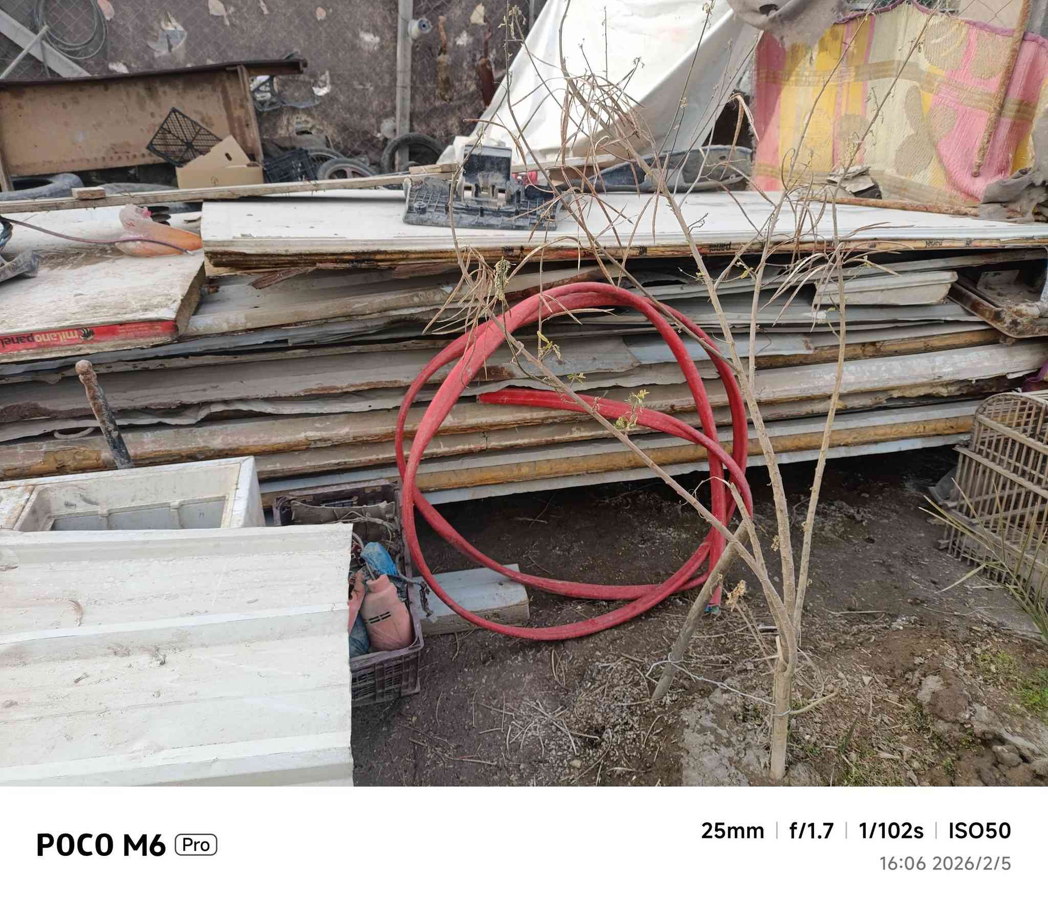 سنتويجات نضاف مكان ناصريه مركز
*********** مكلف بل نشر
