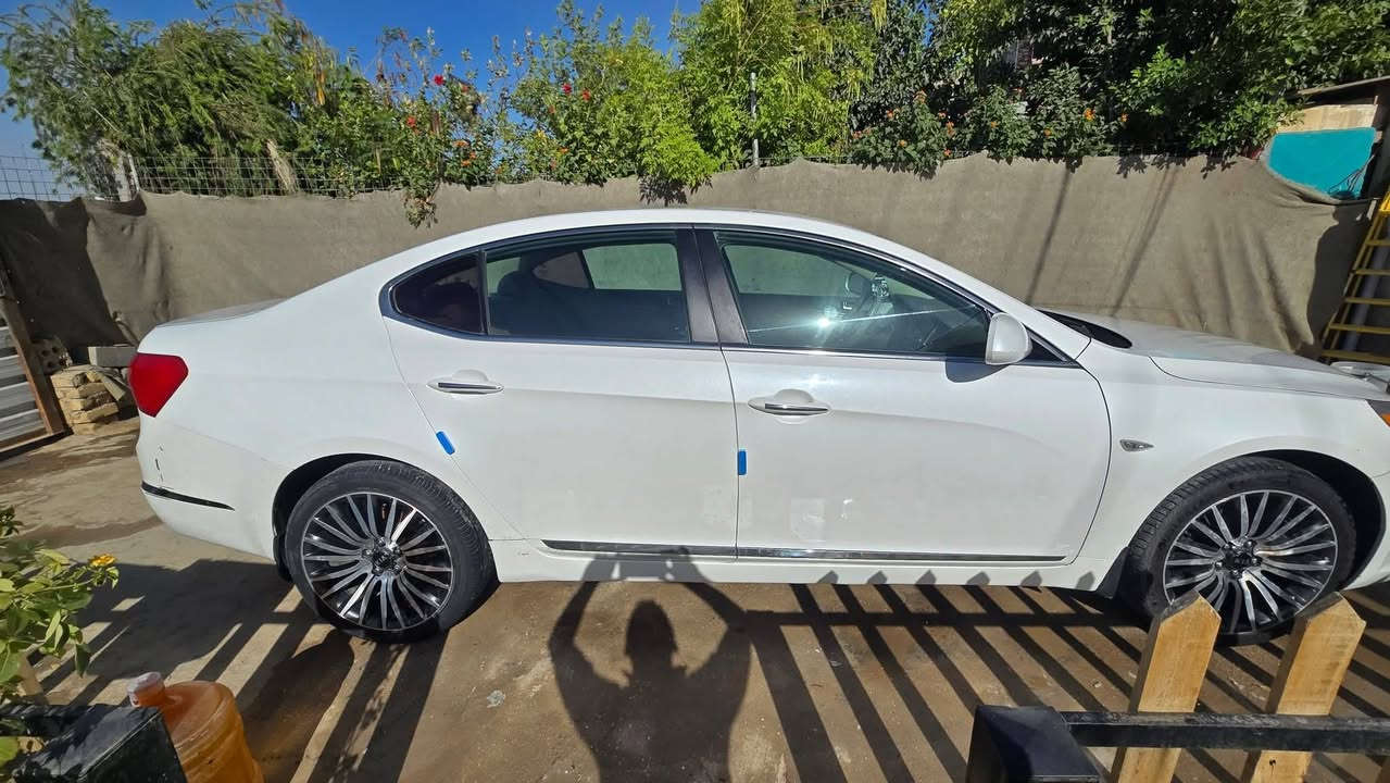 سلام عليكم كيه كادنزه 6سلندر وارد خليجي كير مكينه كفاله ضرر ربع بنيد وشبر بل جاملغ الخلفي تبريد ثلج تخم تاير جديد حداديه 100/100،،الاستفسار ***********.     ،،،،،،موديل 2013
