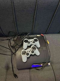 بلايستيشن ٣ • ٥ العاب • ٢ جوستيك