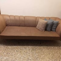 تخم كلش نظيف للبيع مكاني حي الجهاد الاتصال على الرقم07705946658