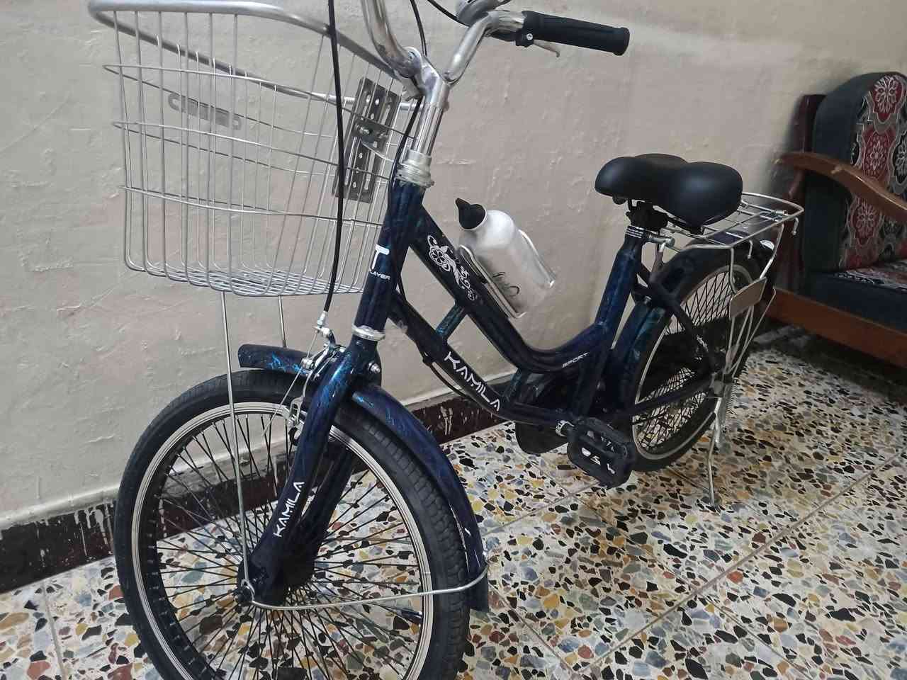 جديد ياباني النضافه فول وضع حاويه
سيبايه خلفي حديد اصلي 
بايسكل فول موصفات 
موديل حديث ٢٠٢٦ مامشي قليل جدأ
السعر (  90 الف ) ثابت قفل
لون ميمز نيلي  غامق بي لمعه
مطار+ضوء هدية 🎁
عنوان رحمانية الجعيفر 
هاتف *********** 
الاستفسار واتساب
