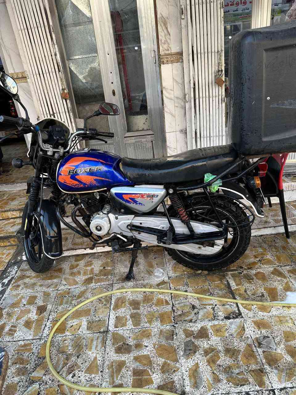 سلام عليكم بوكسر موديل 23رقم وسنويه تحويل ثاني يوم كفاله عامه  استفتسار ع رقم *********** رقم صاحب دراجه
