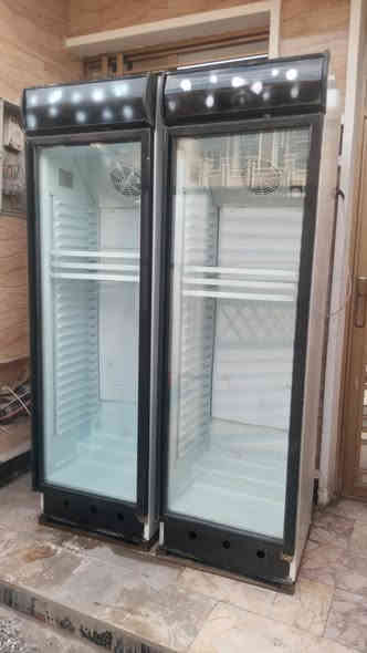 عارضات عمودية عدد ٣
نظيفات جدآ...شرط اخت الجدد 
بلاديات 
سعر الوحدة ٢٥٠  الف
بغداد الشعب ***********
موجود اتصال واتساب
