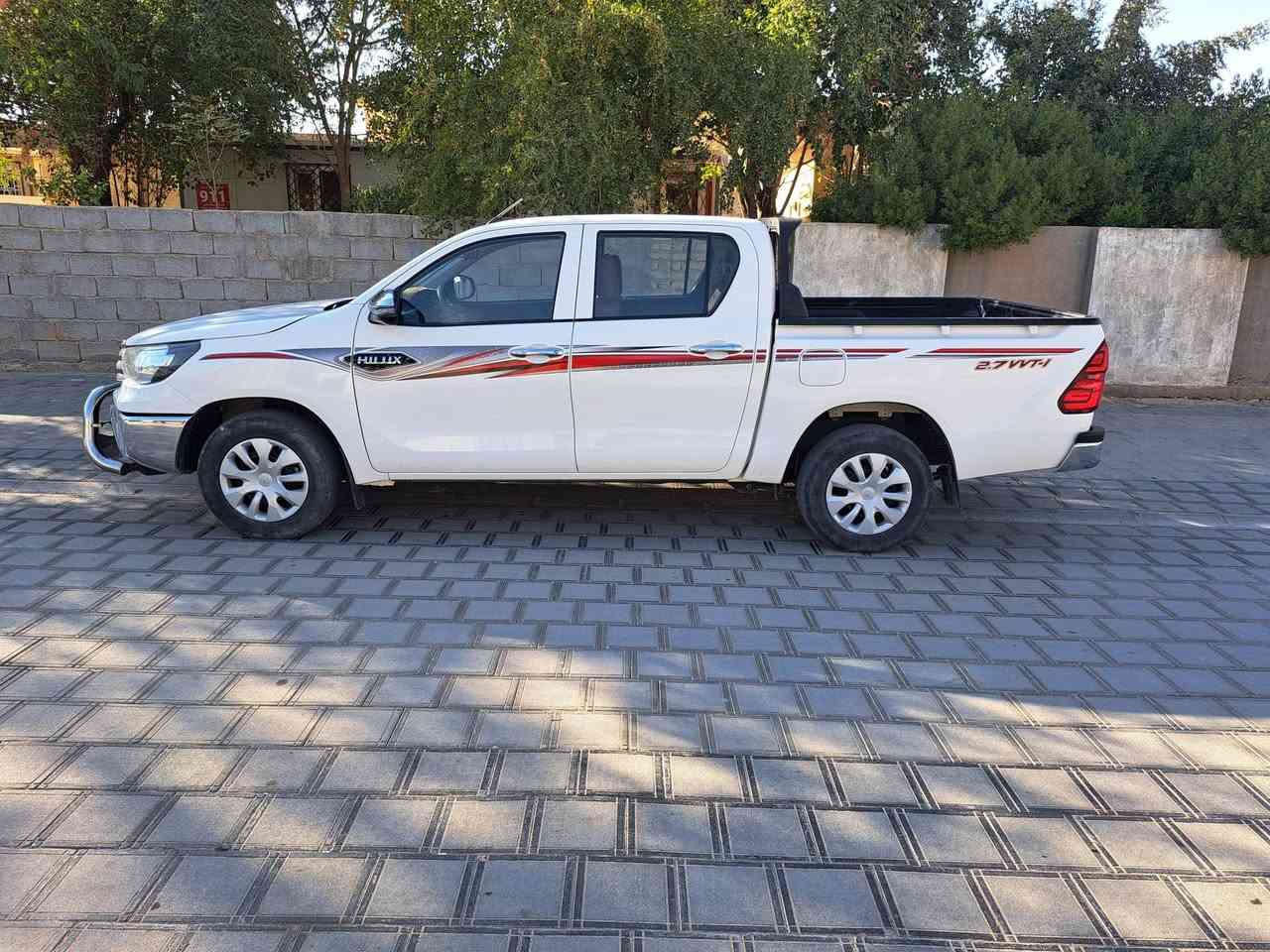 تيوتا هايلوكس ناصي موديل ٢٤ رقم بغداد انكليزي تحويل ثاني يوم  كير عادي مكينه ٤سلندر مكفولة كفاله عامه اخت الزيرو ماشيه ٤٠ الف جاهزه من كل نواحي مامتعوبة سعرها مناسب ٢٤٦ وبي مجال قليل مكاني كربلاء الحسينية 
***********
