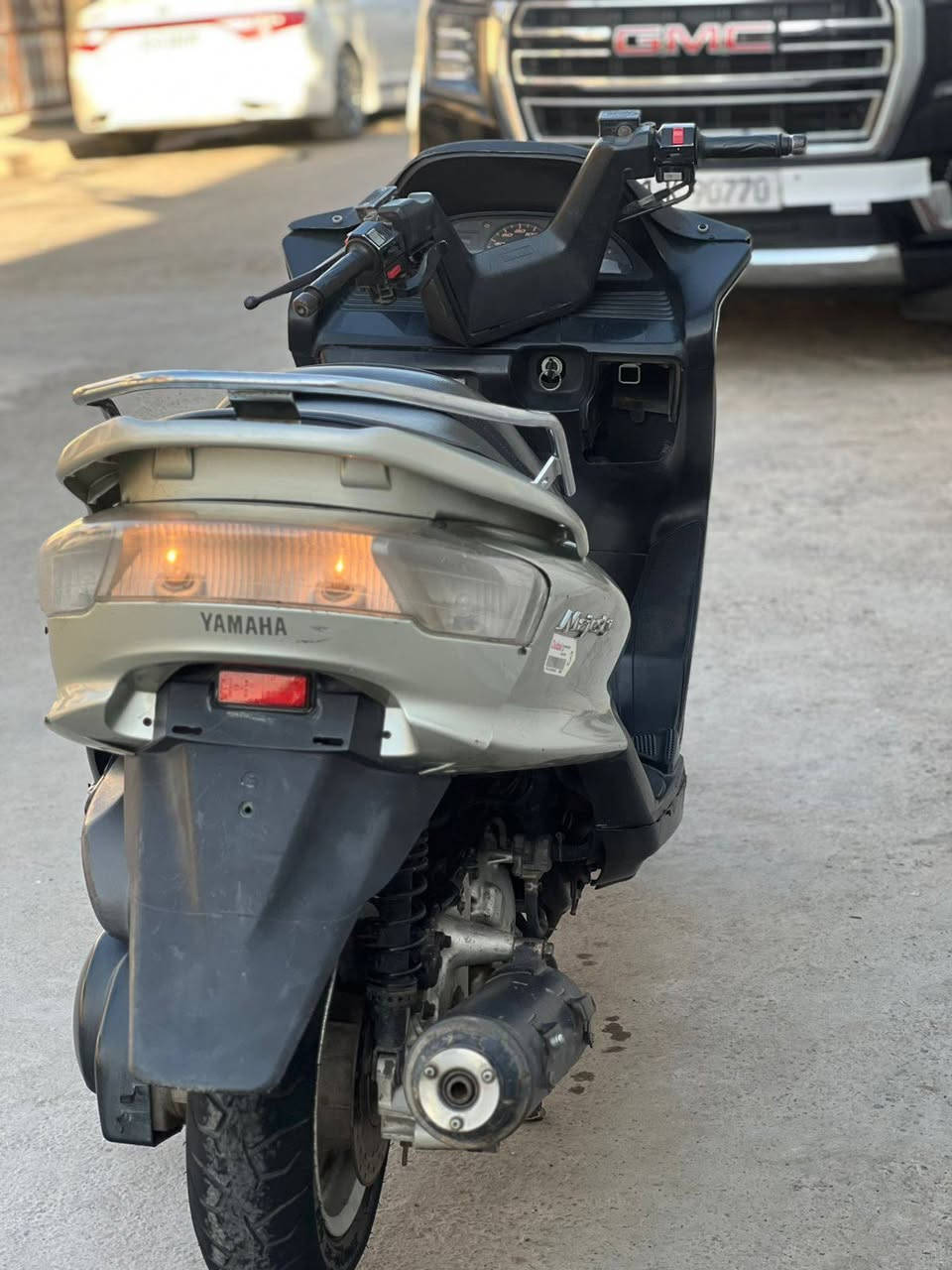 فوزه للبيع نضافه عامه كهربائيات شغاله شلع المكينه خرسه المكان الزعفرانيه السعر 850وبيه مجال حك الجيه 
الرقم ***********
