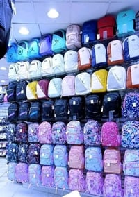 شنط مدارس • موديلات كثيرة • أسعار على قد الايد