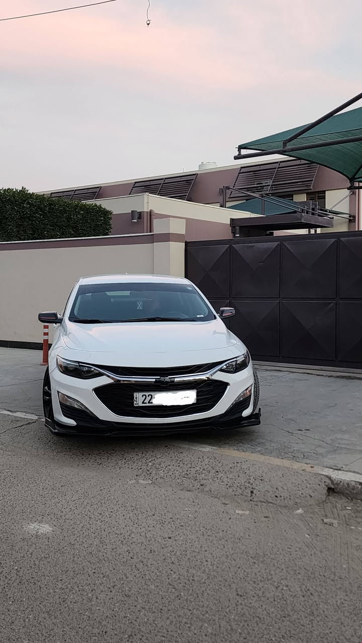 سلام عليكم شوفرليه ماليبو 2022 ماشية 33 الف ميل  حادثها الجاملغ  الايمن بيها ايرباك ستيرن فقط يعني السيارة قطعة وحده فقط  السيارة مكفولة من الكير ومحرك والشواصي السيارة مانقاصها اي شي ومواصفاتها معروفة تشغيل عن بعد و تبريد منفصل وكتابات سود وويل اسود بلاد وياها يعني ما مغيره اني وغيرها من  مواصفات رقمها اربيل تريد وكالة تريد تحويل ثاني يوم  مكان السيارة زيونة 
للتواصل والاستفسار  :
***********
***********
