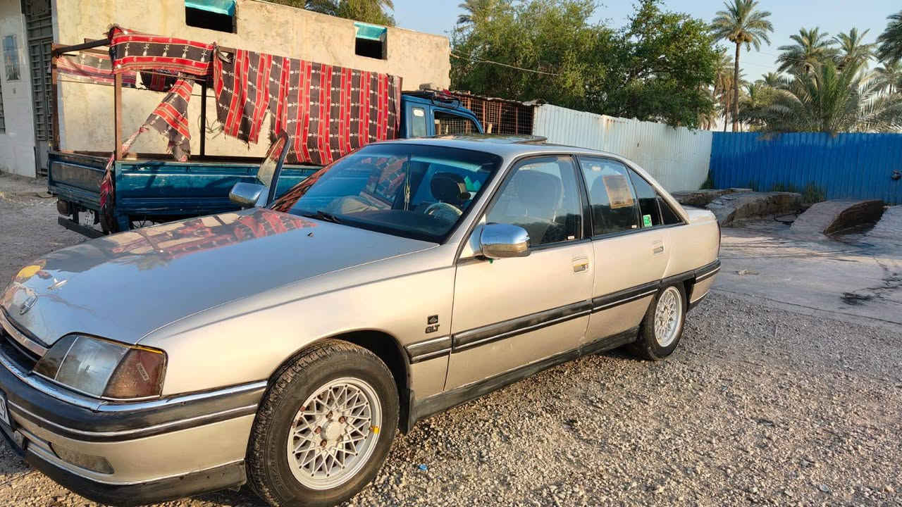 السلام عليكم اوبل اوميكا موديل  93 جاهز مكينه توني شاده  وكير وحداديه وتبريد وتخم تاير وشلعه ومعدل. مكفوله من ضربه وخياس. سلايت شغال اشاير بل مري    مكاني بابل ((سعر 43)) وبيه مجال قليل كلش.  ((***********))  شوفه غاليه اعبر منشور
