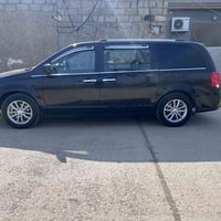 سيارة ٧ راكب • مطار أربيل • حراسات