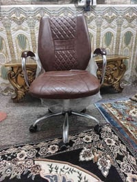 كرسي مكتبي • بغداد • مدائن سلمان باك