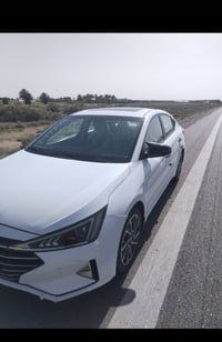 سياره لنترا موديل 2020 لبيع تفاصيل سياره  07829501525