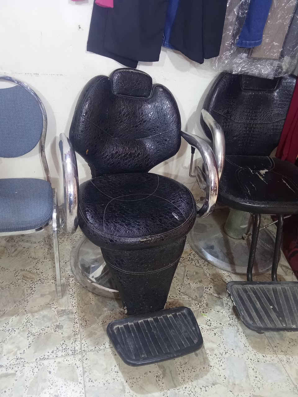 للبيع كراسي صالون السعر 100عنوان نجف حي الوفاء


**إذا كنت صاحب هذا الإعلان وتريد حذفه لأي سبب، رجاءا أرسل رسالة إلى الدعم الفني**