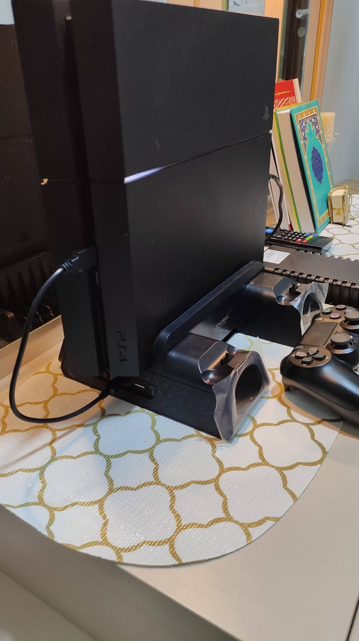 بلي فور مهكر نظام 11.0 تجميعة بكامل الملحقات مع الالعاب وجوستك اصلي (ما عندي توصيل)

جهاز غير مفتوح و ضمان ٣ اشهر شرط النظافة 100%

سعر 230 الف فقط  و البلازمة حجم 50 سمارت هم للبيع سعر مناسب جدا مكاني كربلاء  اليحب يتواصل عالخاص او عالرقم ***********
