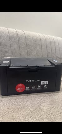 طابعة • نظيفة ٩٠٪ • بلوتوث