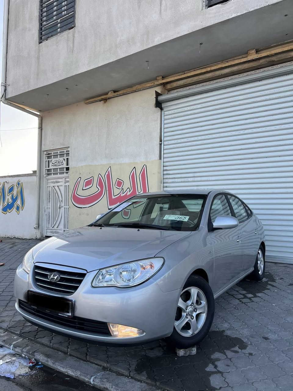 سلام عليكم للبيع ادوات ادوات دخول جديد كسر كارتون سياره جديده حيل مديل2009اصل خليجيه  كصه  جنطه سياره جديده حيل وجاهزه داخل جلد حساسات تحكم ستيرن شاشه تاب مكينه كير حداده طخم تاير كله حديد ويلكب اصلي سياره جاهزه علا آخر حبايه متومه ارقام وسنويه شرط ميه بل ميه شرط حاسبه 
مكان السيارة بصره 
السعر46وبيها  مجال قليل واني بل خدمه 
اتصال  ***********
اخوان كلشي موجود بل فيس ونضافه عن نضافه تختلف واني بخدمتكم
