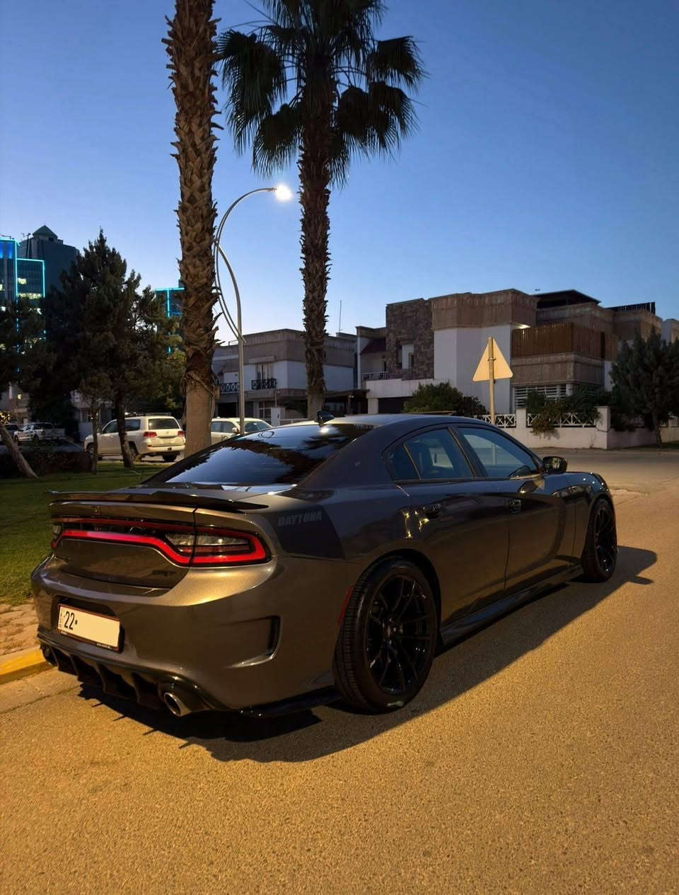 جارجر دايتونا 2018

Dodge Charger Daytona 2018

وارد أمريكي، فئة Daytona أعلى مواصفات.

المواصفات:
ماشي 86,000 كم حقيقي
كشنات تدفئة وتبريد
سكان تدفئة
سماعات Harman Kardon
بريك Brembo نفس Hellcat
تطريز داخلي خاص يختلف عن الـ Scat Pack

الصبغ:
بيها صبغ قطعة وحدة فقط
الصندوق مبدل بلادي
والباقي كله شرط

‏السعر: 22,000$
‏رقم الهاتف: *********** واتساب

