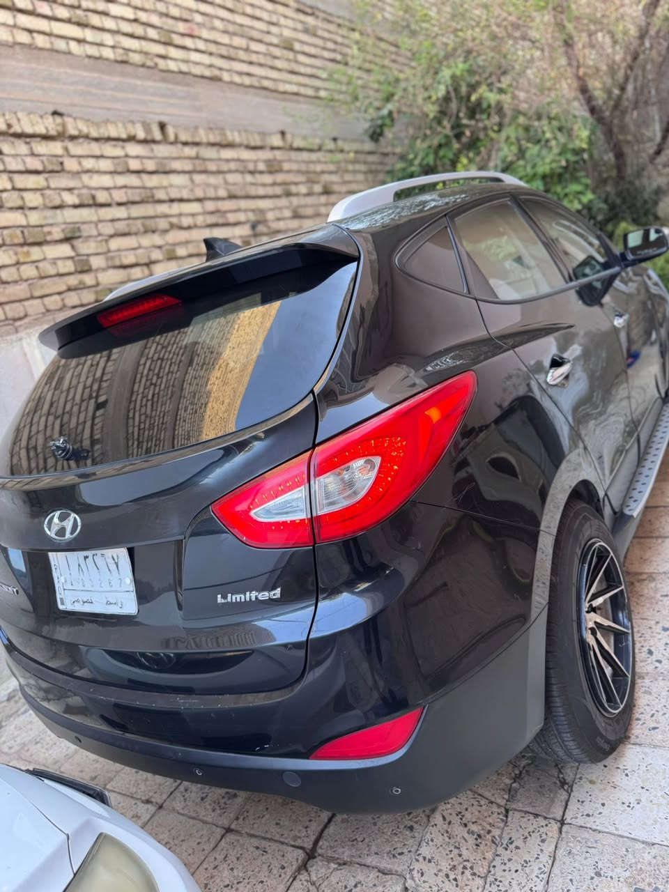 للبيع
توسان موديل 2015 وارد امريكي رقم واسط محرك 2400gdi

 السعر 135$

0770 698 8003
