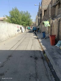 نصف قطعه خلفيه عكاده طابق واحد السعر 85 وبيه مجال قطاع 52 07726668702