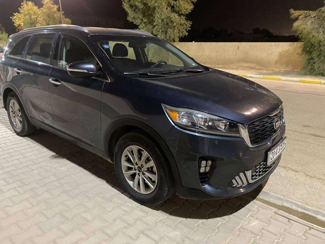 سورنتو 2020 وارد امريكي كلين مابيها اي ضرر 
فقط باب سائق بيه بارد 
محرك 6 سلندر 
رقم نجف جديد
تبريد 3 قطع 
3 وضعيات قياده 
فول تحكم ستيرن 
شاشة كبيره تدعم كار بلي بلادية
حساس امامي خلفي 
كامره 
سعر 220 بيها مجال 
ترهم مراوس بسيراتو موديل حديث او فورتي موديل حديث 
مكان سياره النجف


**إذا كنت صاحب هذا الإعلان وتريد حذفه لأي سبب، رجاءا أرسل رسالة إلى الدعم الفني**