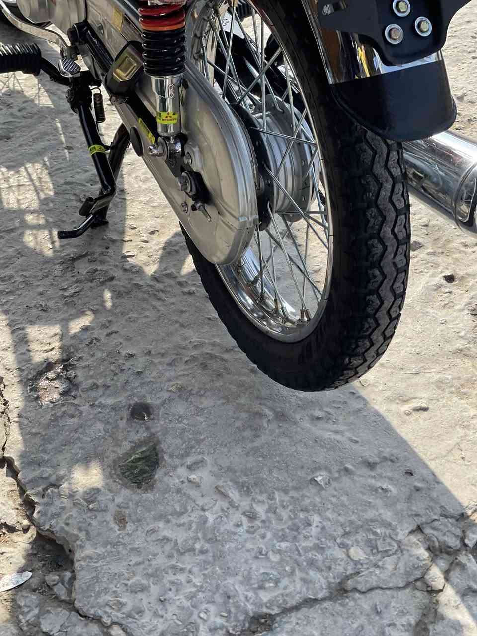 سلام عليكم دراجه نامه أصلي للبيع 2023 دراجه وكاله اي شي مامفتوح بيه كله عله بلاد اي نقص مابيه من كل النواحي مكاني كربلاء اوهاذه رقمي ***********
