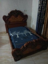ايطاليه • ٣ قطع • عرض نفر ونص