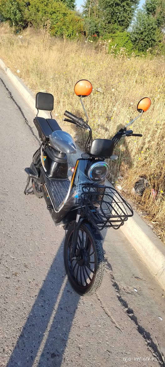 ماطور شحن للبيع حجم 20 5بطاريات دبل اكبار كلو شغال *********** بي واتساب
