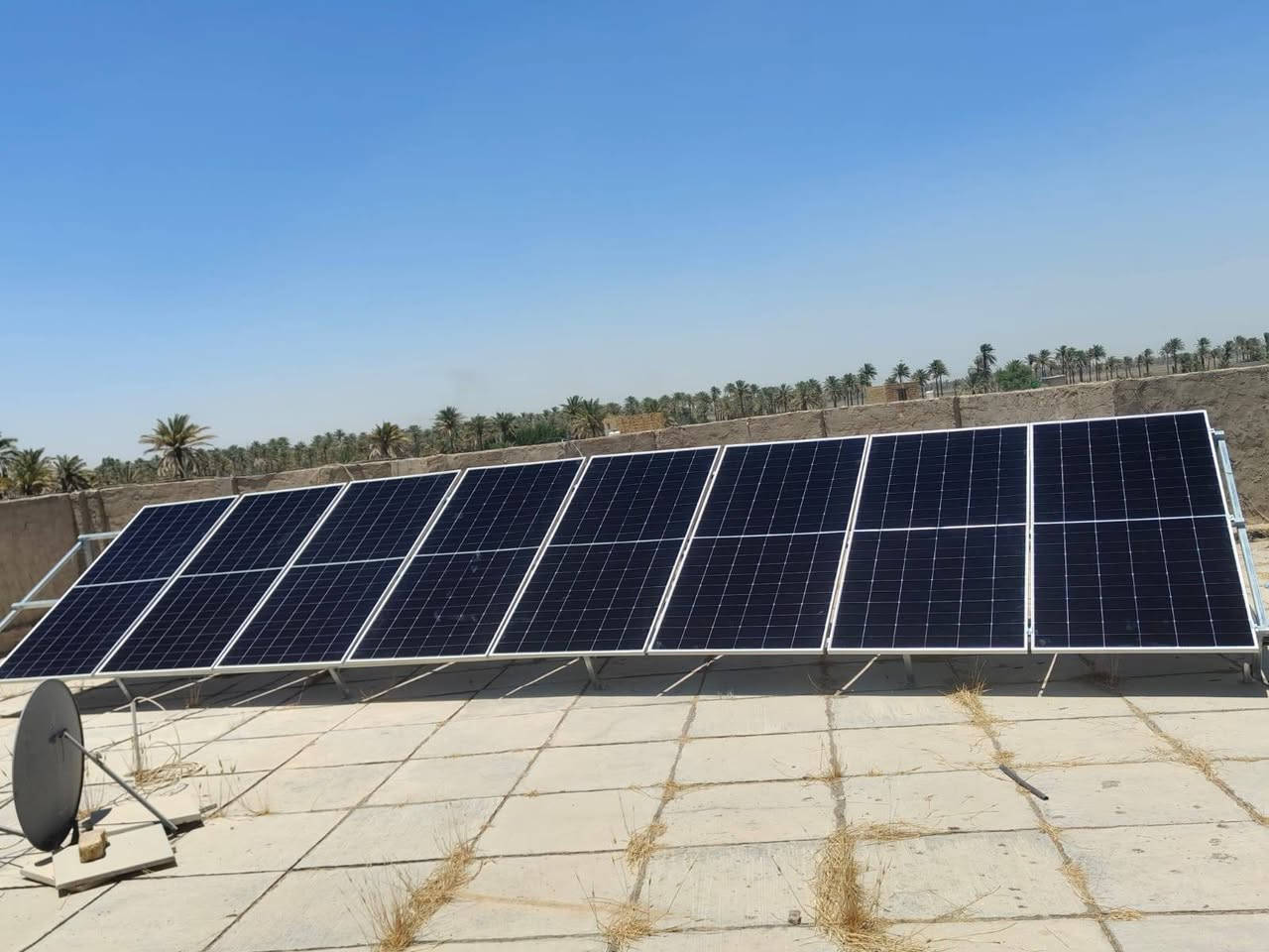 مكان التنفيذ : الديوانية - قضاء غماس
تم بحمد الله وفضله تنصيب منظومة طاقة شمسية☀️⚡
15 امبير : نهاري 
15 امبير :   ليلي

✅ 8 ألواح شمسية نوع ( لونجي هيمو x10 ) عالية الكفاءة ضمان 10 سنة

✅انفيرتر فيليستي 6 كيلو واط   ip65 ضمان 5 سنوات

✅ بطارية ليثيوم فوسفات الحديد فيليستي 17.5 كيلو واط ضمان 5 سنوات

✅ هيكل حديد  مغلون مثبت بالبراغي لضمان المتانة ومقاومة الظروف الجوية

✅ تنفيذ وفحص وتشغيل بأيدي فنية متخصصة

نسعى دائماً لتوفير أفضل الحلول في مجال الطاقة الشمسية، لتقليل استهلاك الكهرباء وتوفير طاقة مستقرة وآمنة على مدار الساعة.

للاستفسار والحجز:
📞 ***********  ياسر رحيم
العنوان : الديوانية- قضاء غماس 

الابداع المتميز ..... طاقة تثق بها
#الطاقة_الشمسية #الديوانية #غماس #الابداع_المتميز #SolarEnergy #طاقة_شمسية #انفيرتر #بطاريات_ليثيوم #توفير_الطاقة
