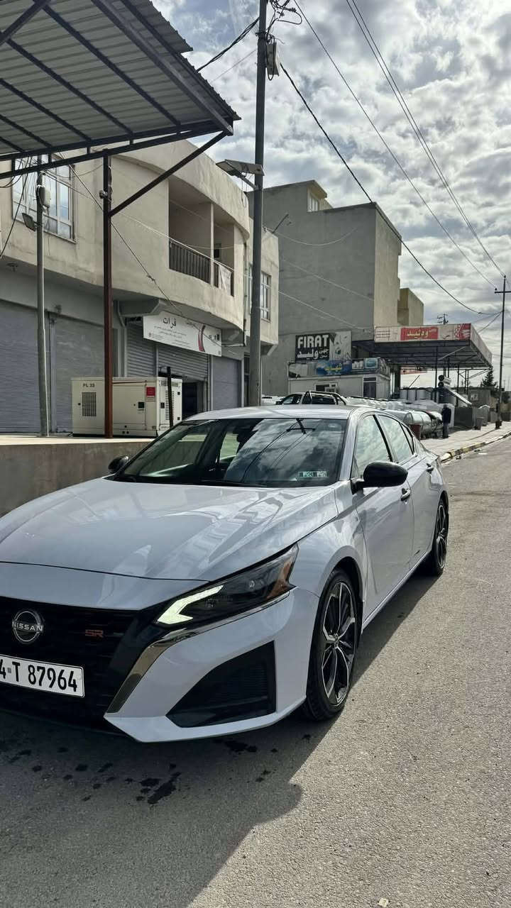 نيسان التيما 2024

مواصفاتSR

رادار حساس خلفي وامامي 

تحكمات ستيرن  

ويل سبورت 

داخل اسود 

لون سمنتي 

ظرر جاملوغ نص باب 

بدون اير باك/***********/ ماشي30
