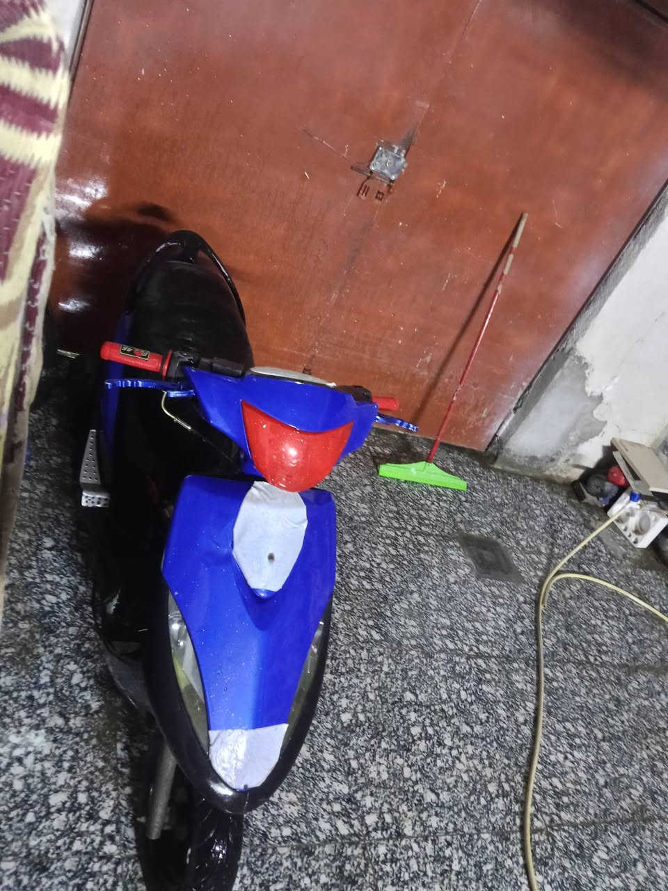 سلام عليكم
ماكس عدله للبيع مفتوحه 55 شغاله سلف هندر كامله من طول للطول نقصه ترتيب بسيط سعر خاص مكاني ناصريه مركز حي اريدو 
رقمي ***********
