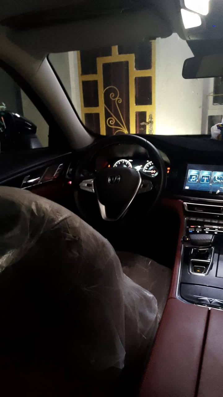 السلام عليكم ورحمه الله وبركاته
شانجان cs85 موديل2022 فول مواصفات ومعروفه مواصفاتها
مكفولة وسياره جديده بمعنا الكلمه
للبيع او مراوس حسب القناعة السعر 215 
***********
***********
